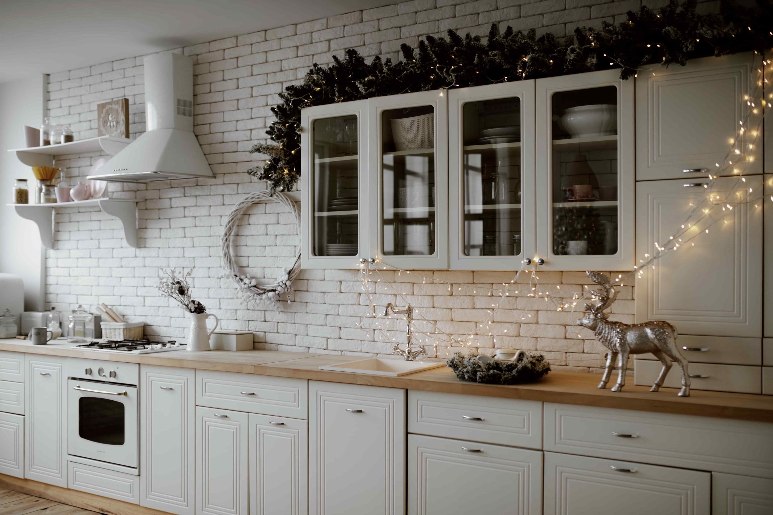 3 Clever Holiday Kitchen Storage Tips for Your Festive Meals